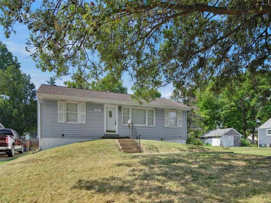 2213 BURNS AVE, SAINT LOUIS, MO 63114 - Image 1