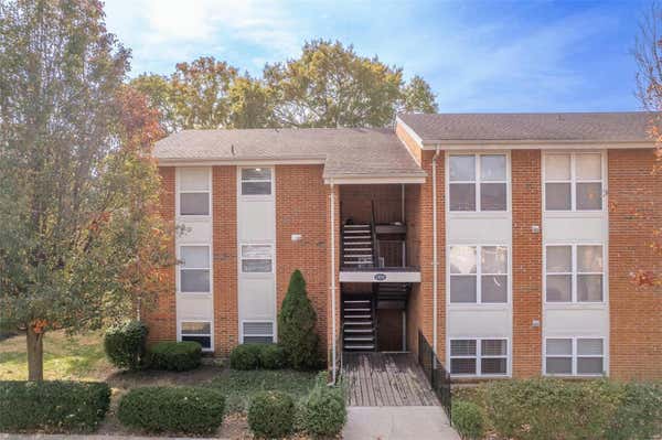 1958 GREENPOINT DR APT 301, SAINT LOUIS, MO 63122 - Image 1