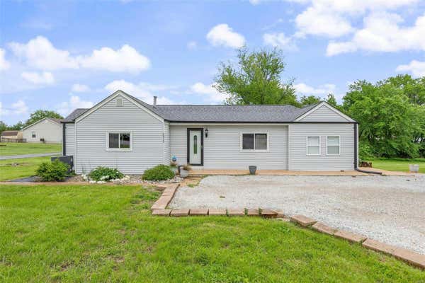 2013 GRAVOIS RD, HIGH RIDGE, MO 63049 - Image 1