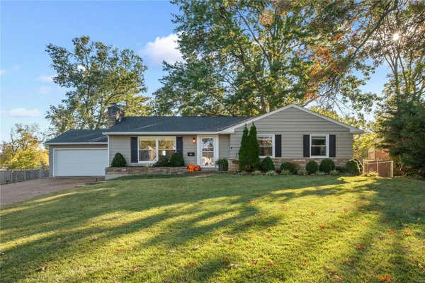 426 HONEYSUCKLE LN, WEBSTER GROVES, MO 63119 - Image 1