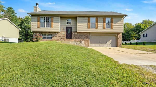 27 LEXINGTON LN, HIGHLAND, IL 62249 - Image 1