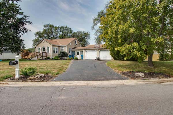 116 WALNUT RIDGE DR, BETHALTO, IL 62010, photo 3 of 37