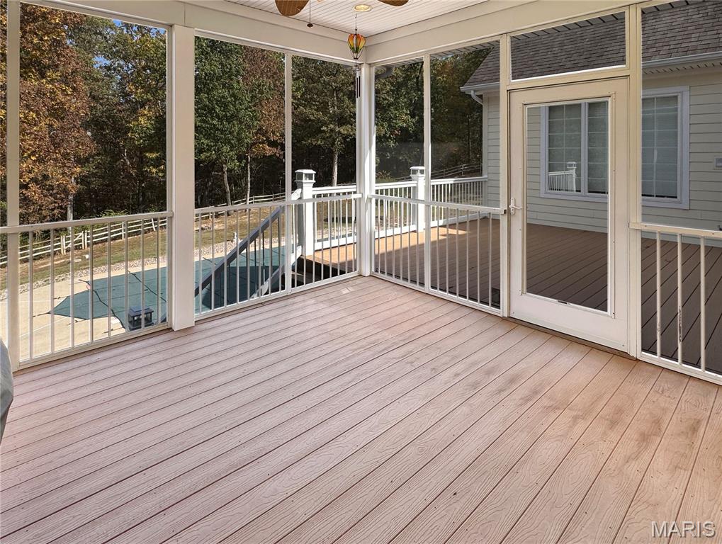 Washington, Missouri, 63090, United States, 4 Bedrooms Bedrooms, ,5 BathroomsBathrooms,Residential,Active,1922278