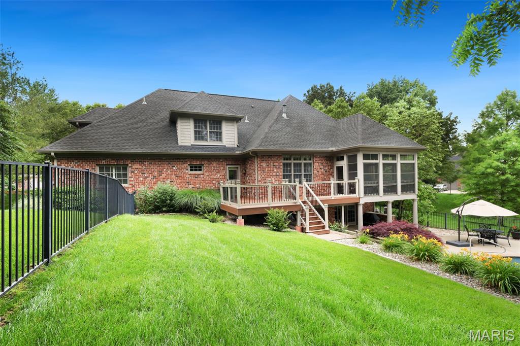 Edwardsville, Illinois, 62025, United States, 4 Bedrooms Bedrooms, ,6 BathroomsBathrooms,Residential,Active,1927653