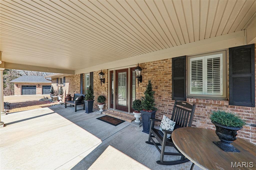 De Soto, Missouri, 63020, United States, 4 Bedrooms Bedrooms, ,4 BathroomsBathrooms,Residential,Active,2028776