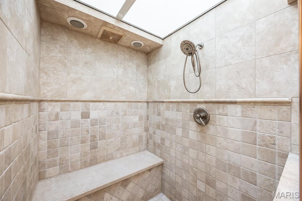 Shiloh, Illinois, 62221, United States, 6 Bedrooms Bedrooms, ,6 BathroomsBathrooms,Residential,Active,1902949