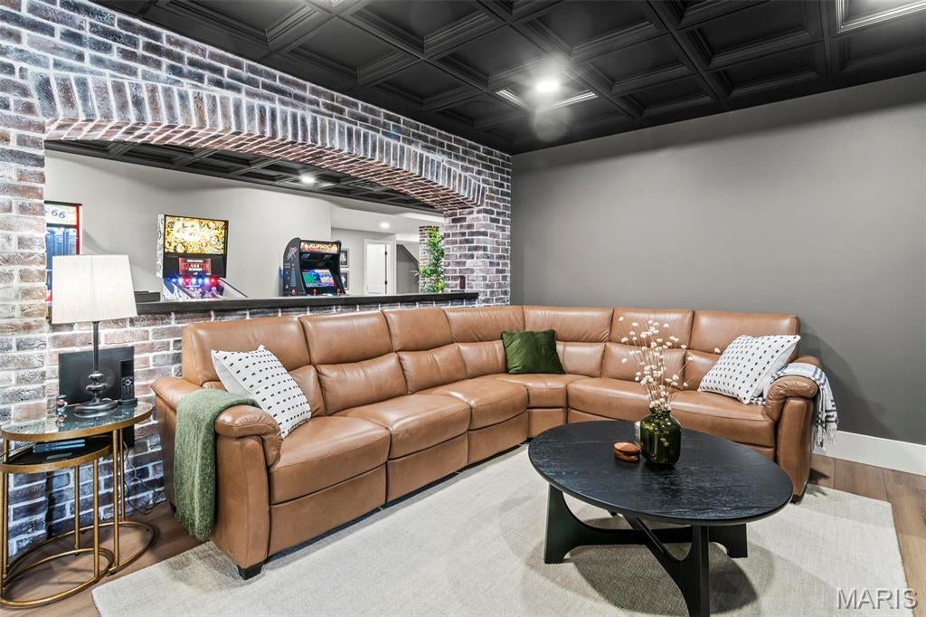 Edwardsville, Illinois, 62025, United States, 4 Bedrooms Bedrooms, ,4 BathroomsBathrooms,Residential,Active,1985874