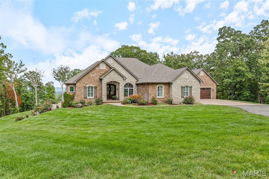 Festus, Missouri, 63028, United States, 4 Bedrooms Bedrooms, ,5 BathroomsBathrooms,Residential,Active,1914607
