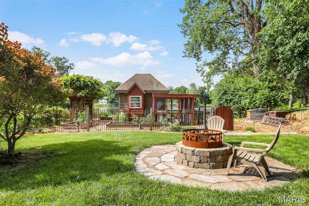 Glen Carbon, Illinois, 62034, United States, 3 Bedrooms Bedrooms, ,4 BathroomsBathrooms,Residential,Active,1960151