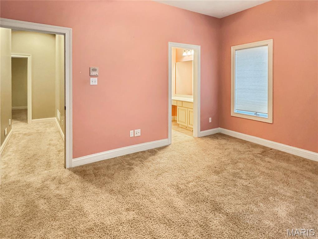 Washington, Missouri, 63090, United States, 4 Bedrooms Bedrooms, ,5 BathroomsBathrooms,Residential,Active,1922278