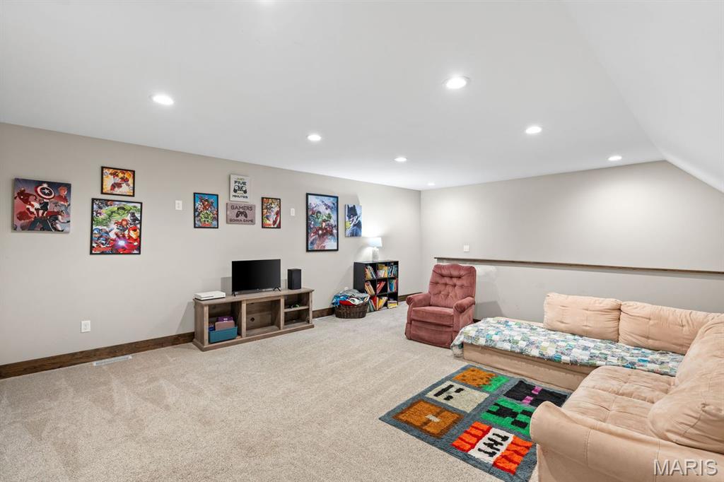 Washington, Missouri, 63090, United States, 5 Bedrooms Bedrooms, ,4 BathroomsBathrooms,Residential,Pending,2003552