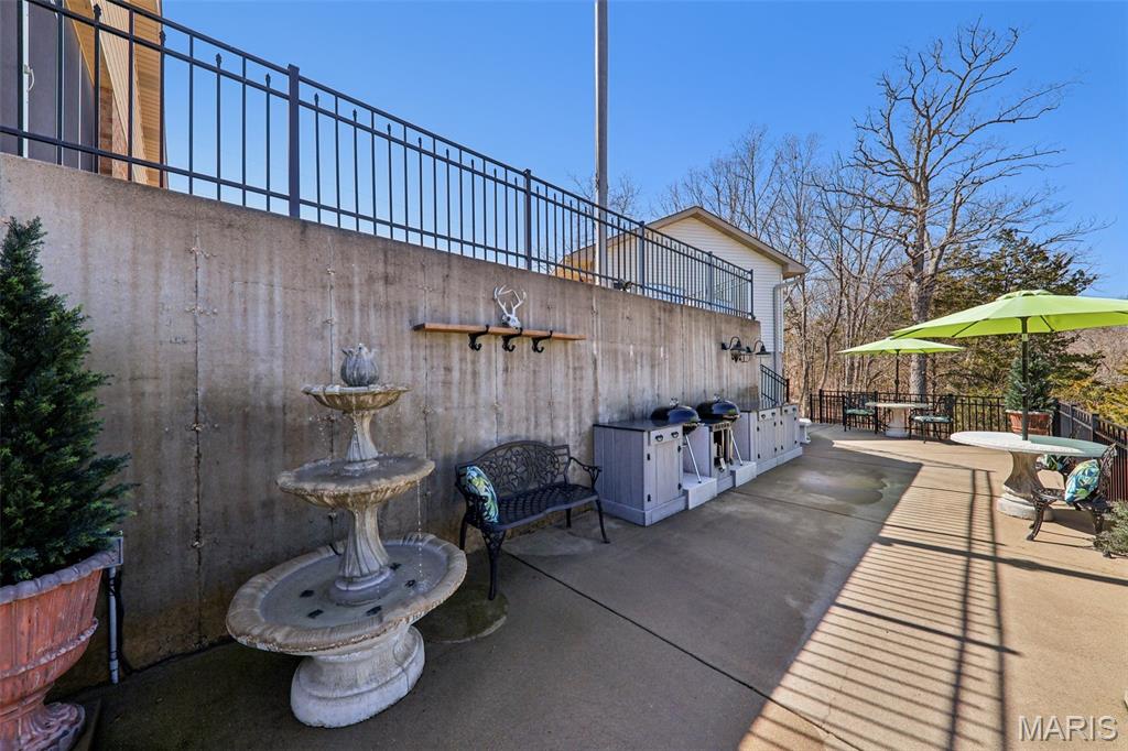 De Soto, Missouri, 63020, United States, 4 Bedrooms Bedrooms, ,4 BathroomsBathrooms,Residential,Active,2028776