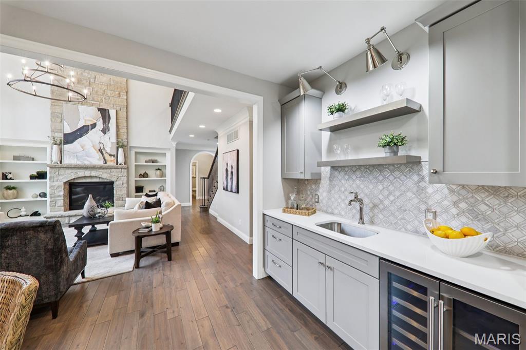 St Louis, Missouri, 63141, United States, 5 Bedrooms Bedrooms, ,5 BathroomsBathrooms,Residential,Active,1995294