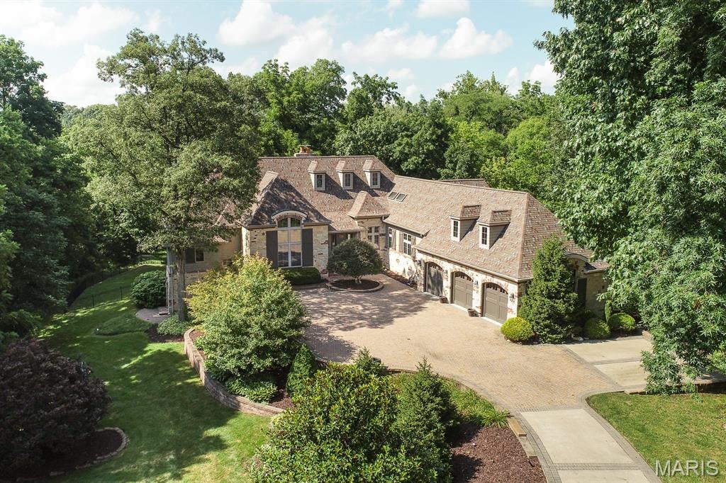 Shiloh, Illinois, 62221, United States, 6 Bedrooms Bedrooms, ,6 BathroomsBathrooms,Residential,Active,1902949