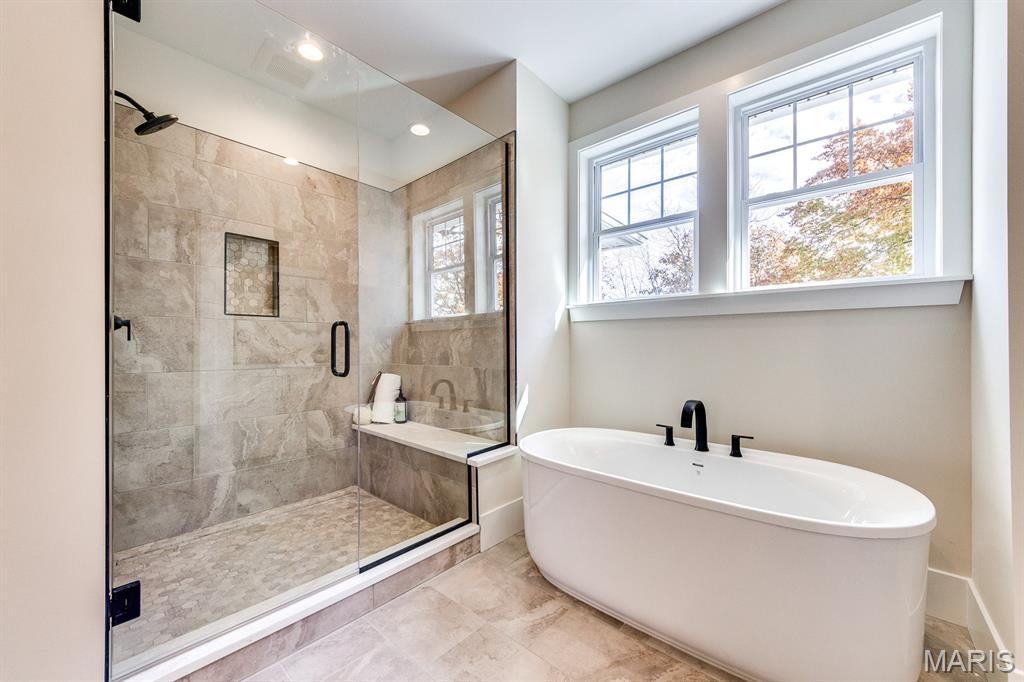 Webster Groves, Missouri, 63119, United States, 4 Bedrooms Bedrooms, ,4 BathroomsBathrooms,Residential,Active,1992552