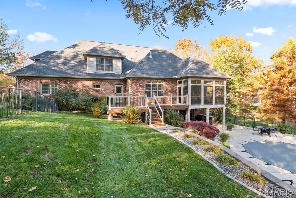 Edwardsville, Illinois, 62025, United States, 4 Bedrooms Bedrooms, ,6 BathroomsBathrooms,Residential,Active,1998604