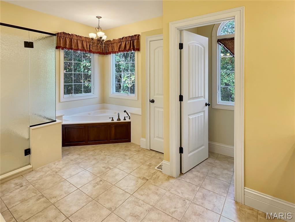 Washington, Missouri, 63090, United States, 4 Bedrooms Bedrooms, ,5 BathroomsBathrooms,Residential,Active,1922278