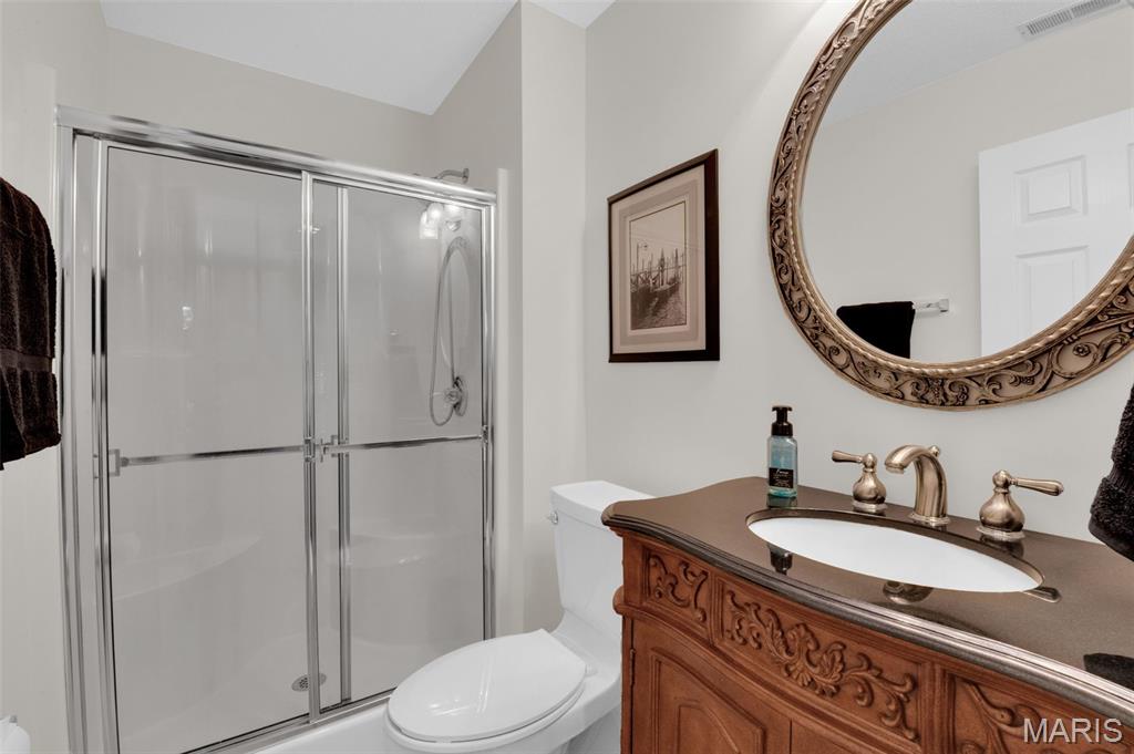 Lake St Louis, Missouri, 63367, United States, 4 Bedrooms Bedrooms, ,4 BathroomsBathrooms,Residential,Active,1905077