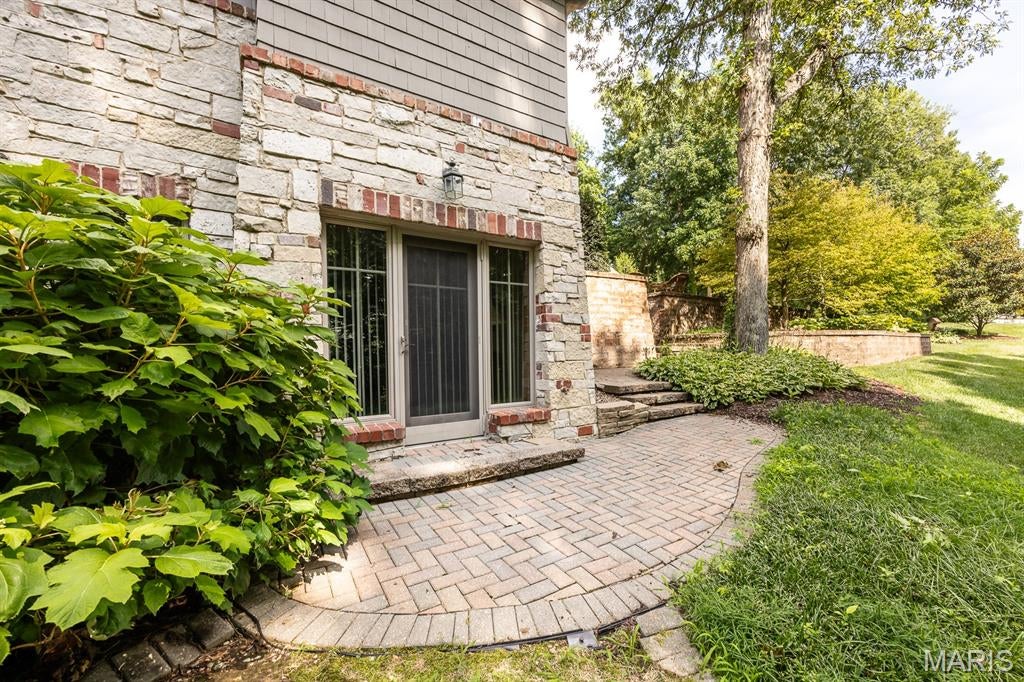 Shiloh, Illinois, 62221, United States, 6 Bedrooms Bedrooms, ,6 BathroomsBathrooms,Residential,Active,1902949