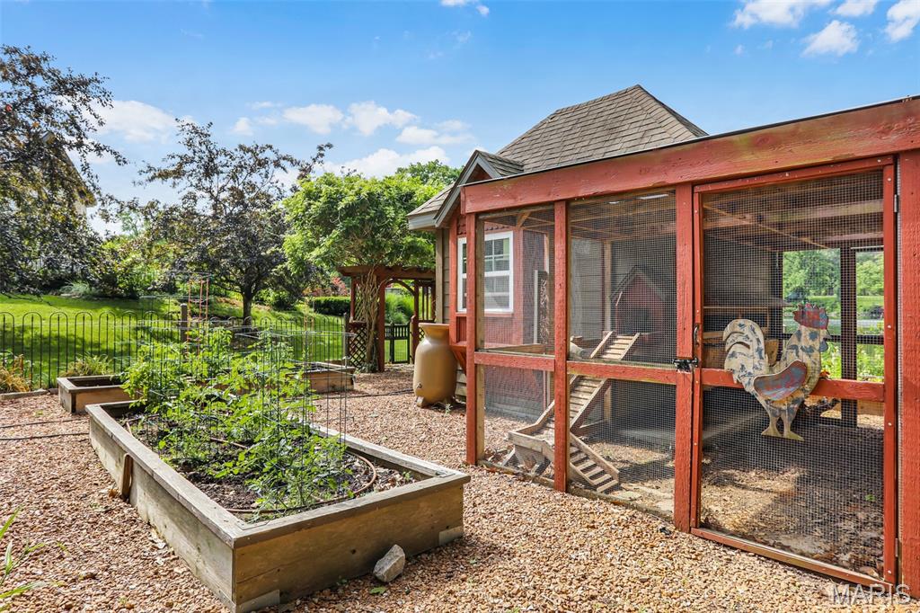 Glen Carbon, Illinois, 62034, United States, 3 Bedrooms Bedrooms, ,4 BathroomsBathrooms,Residential,Active,1960151