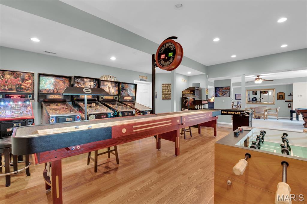 Lake St Louis, Missouri, 63367, United States, 4 Bedrooms Bedrooms, ,4 BathroomsBathrooms,Residential,Active,1905077