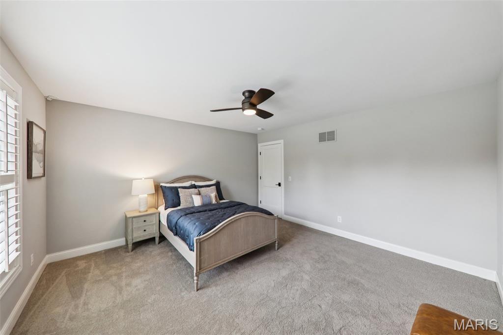 St Louis, Missouri, 63141, United States, 5 Bedrooms Bedrooms, ,5 BathroomsBathrooms,Residential,Active,1995294