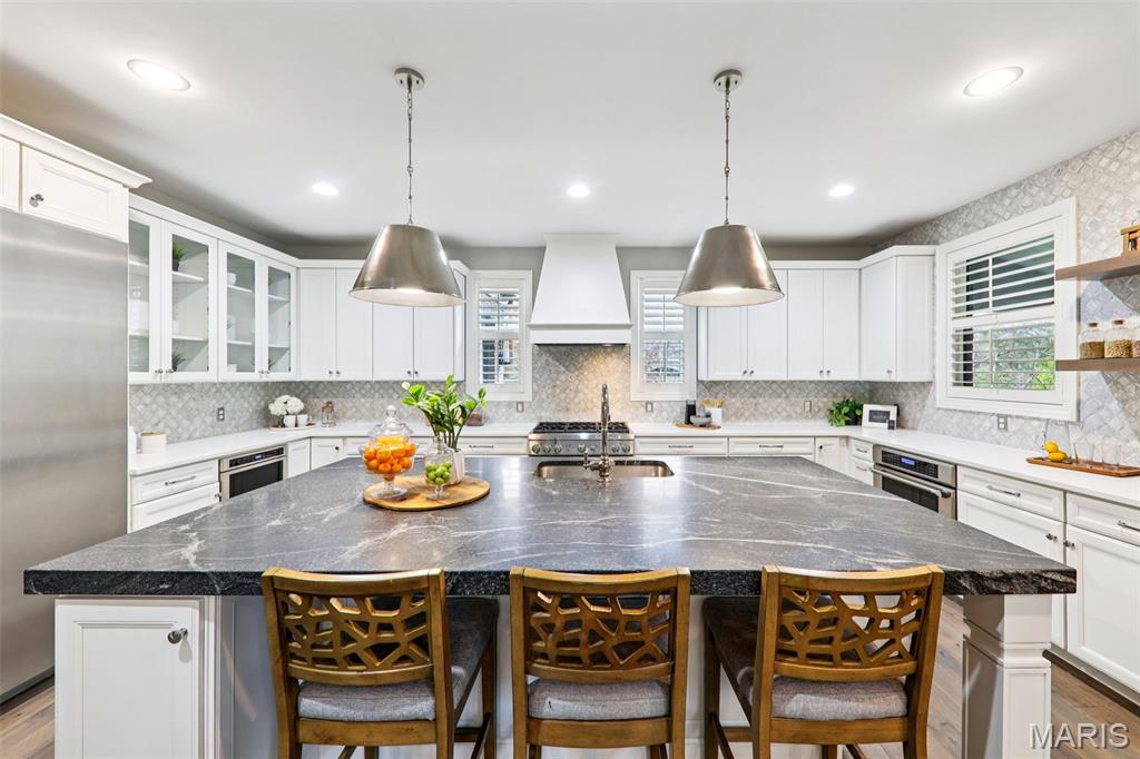 St Louis, Missouri, 63141, United States, 5 Bedrooms Bedrooms, ,5 BathroomsBathrooms,Residential,Active,1995294