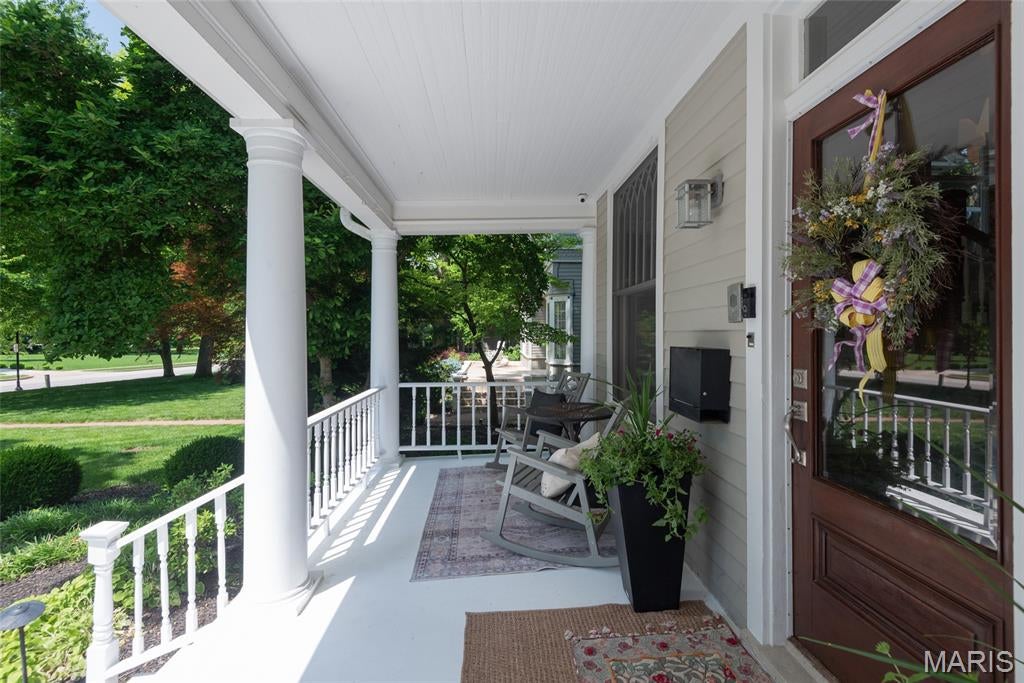 Edwardsville, Illinois, 62025, United States, 6 Bedrooms Bedrooms, ,5 BathroomsBathrooms,Residential,Active,1824912