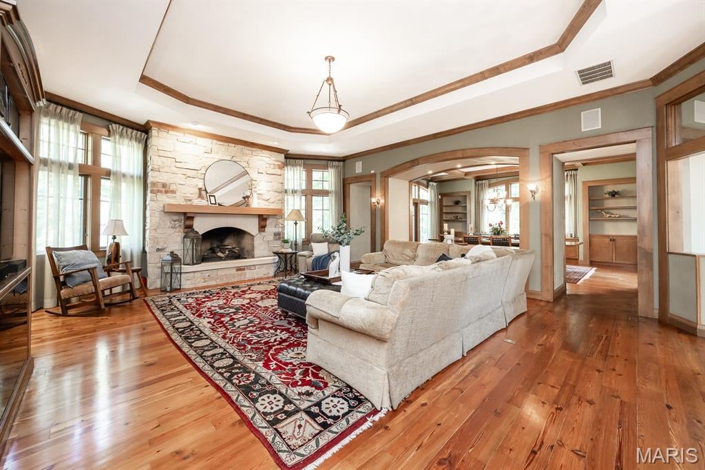 Shiloh, Illinois, 62221, United States, 6 Bedrooms Bedrooms, ,6 BathroomsBathrooms,Residential,Active,1902949