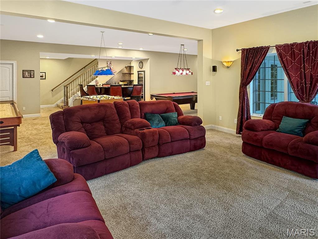 Washington, Missouri, 63090, United States, 4 Bedrooms Bedrooms, ,5 BathroomsBathrooms,Residential,Active,1922278