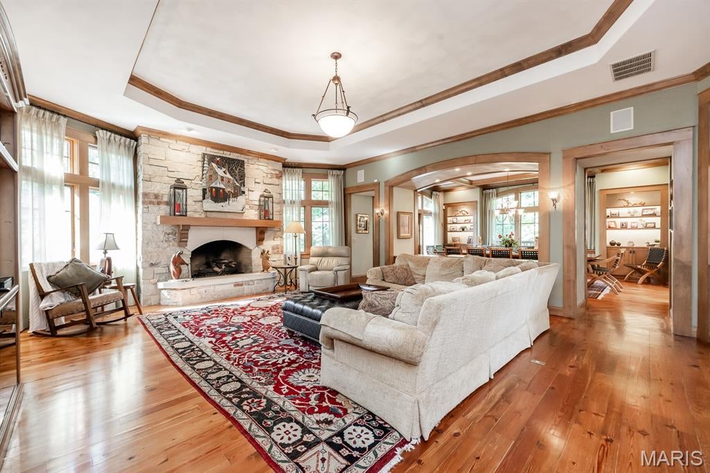 Shiloh, Illinois, 62221, United States, 6 Bedrooms Bedrooms, ,6 BathroomsBathrooms,Residential,Active,1902949