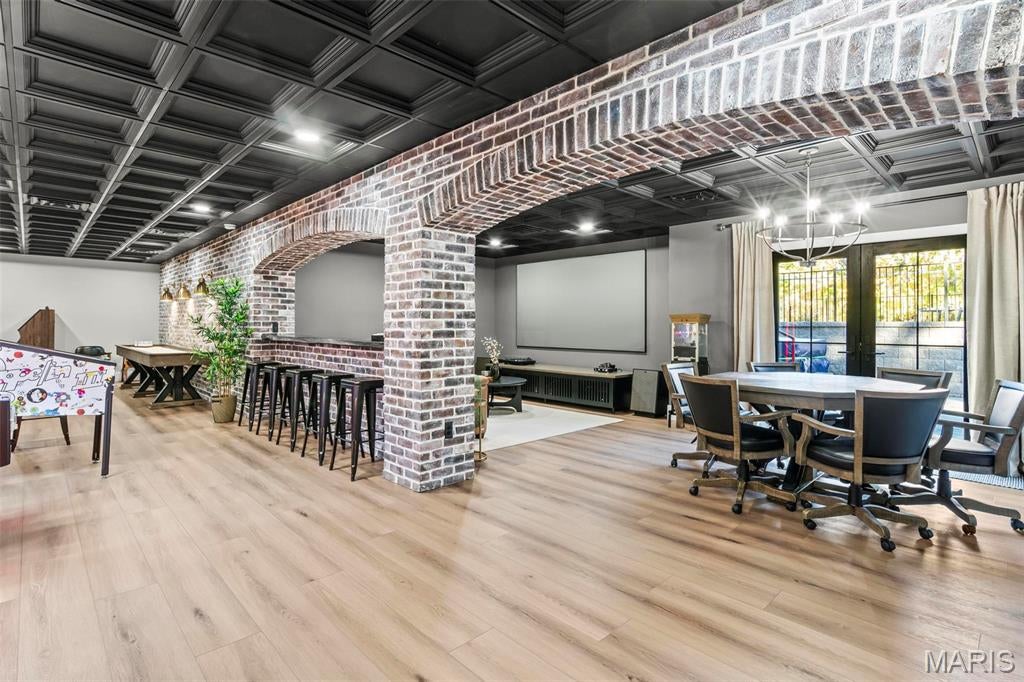 Edwardsville, Illinois, 62025, United States, 4 Bedrooms Bedrooms, ,4 BathroomsBathrooms,Residential,Active,1985874