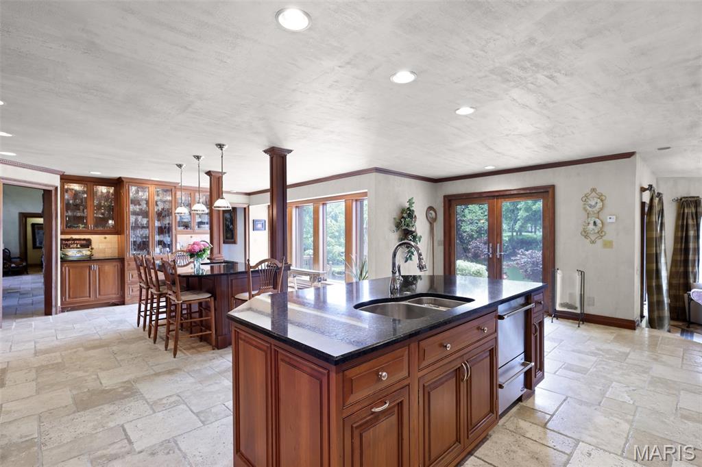 Glen Carbon, Illinois, 62034, United States, 3 Bedrooms Bedrooms, ,4 BathroomsBathrooms,Residential,Active,1960151