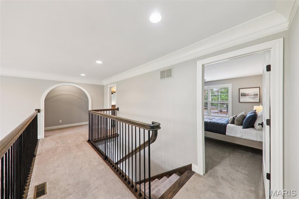 St Louis, Missouri, 63141, United States, 5 Bedrooms Bedrooms, ,5 BathroomsBathrooms,Residential,Active,1995294