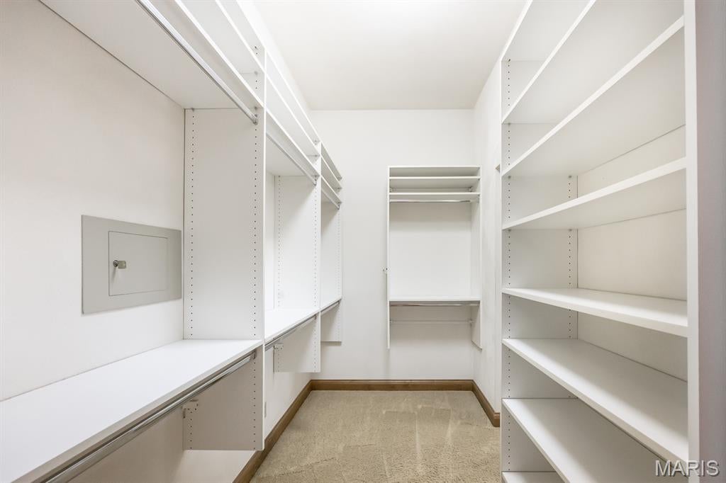 Shiloh, Illinois, 62221, United States, 6 Bedrooms Bedrooms, ,6 BathroomsBathrooms,Residential,Active,1902949