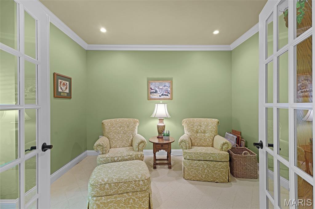 Edwardsville, Illinois, 62025, United States, 4 Bedrooms Bedrooms, ,6 BathroomsBathrooms,Residential,Active,1927653
