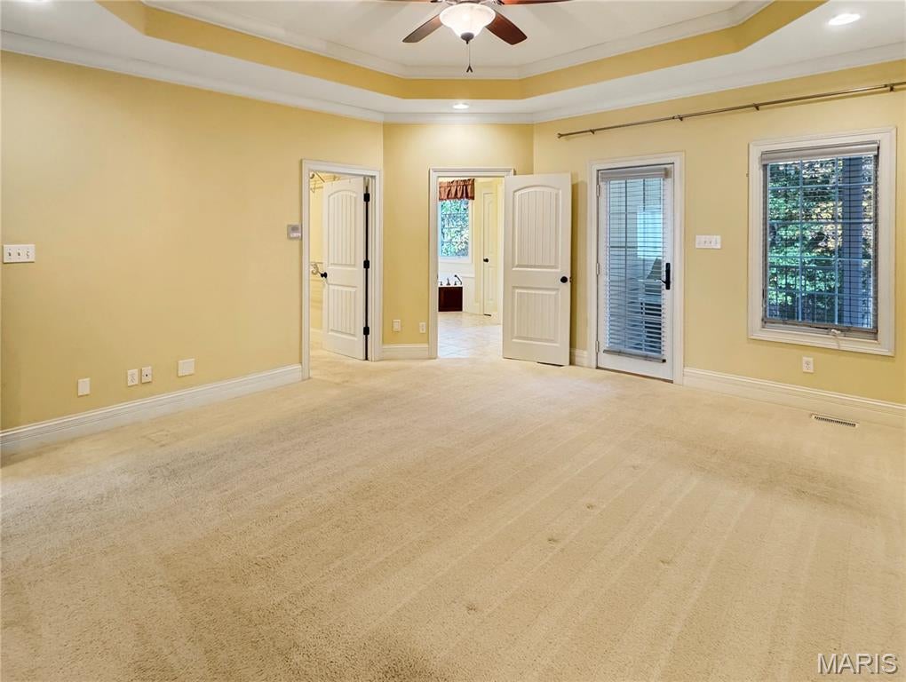 Washington, Missouri, 63090, United States, 4 Bedrooms Bedrooms, ,5 BathroomsBathrooms,Residential,Active,1922278