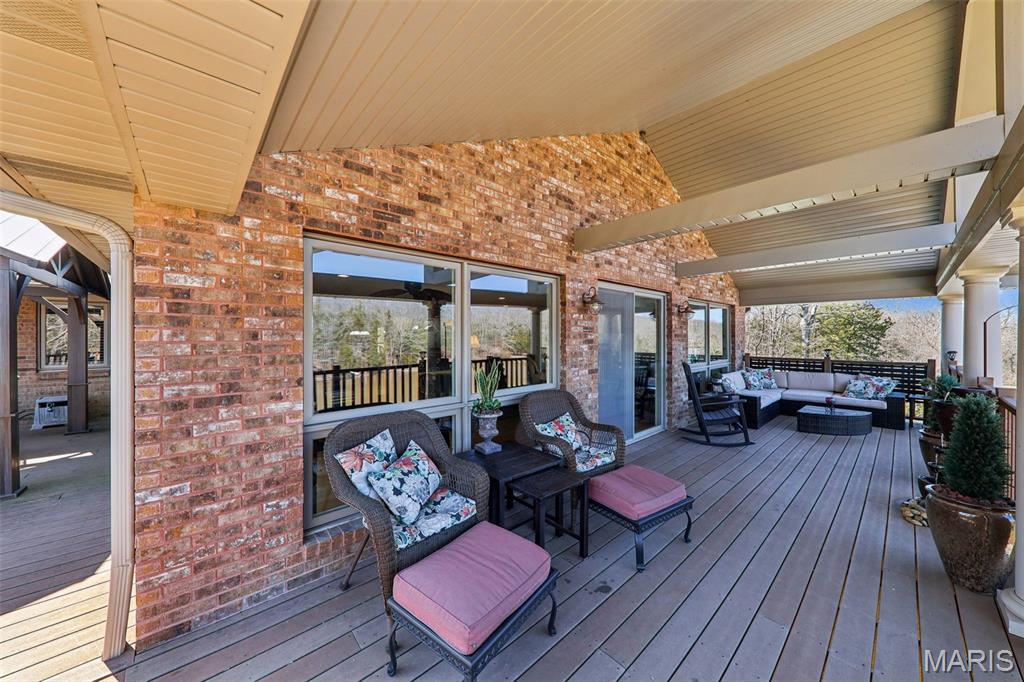 De Soto, Missouri, 63020, United States, 4 Bedrooms Bedrooms, ,4 BathroomsBathrooms,Residential,Active,2028776