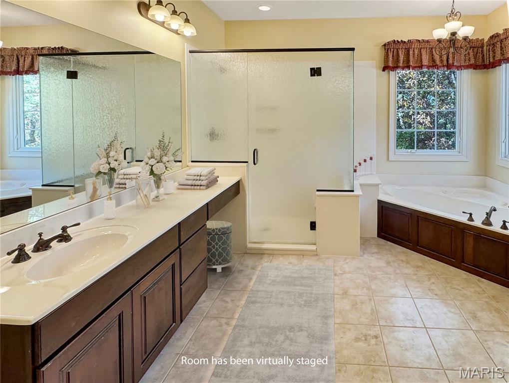 Washington, Missouri, 63090, United States, 4 Bedrooms Bedrooms, ,5 BathroomsBathrooms,Residential,Active,1922278