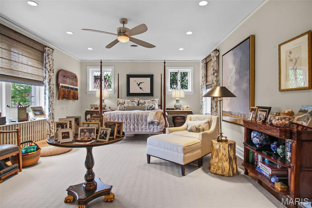 Clayton, Missouri, 63105, United States, 5 Bedrooms Bedrooms, ,5 BathroomsBathrooms,Residential,Active,1965855