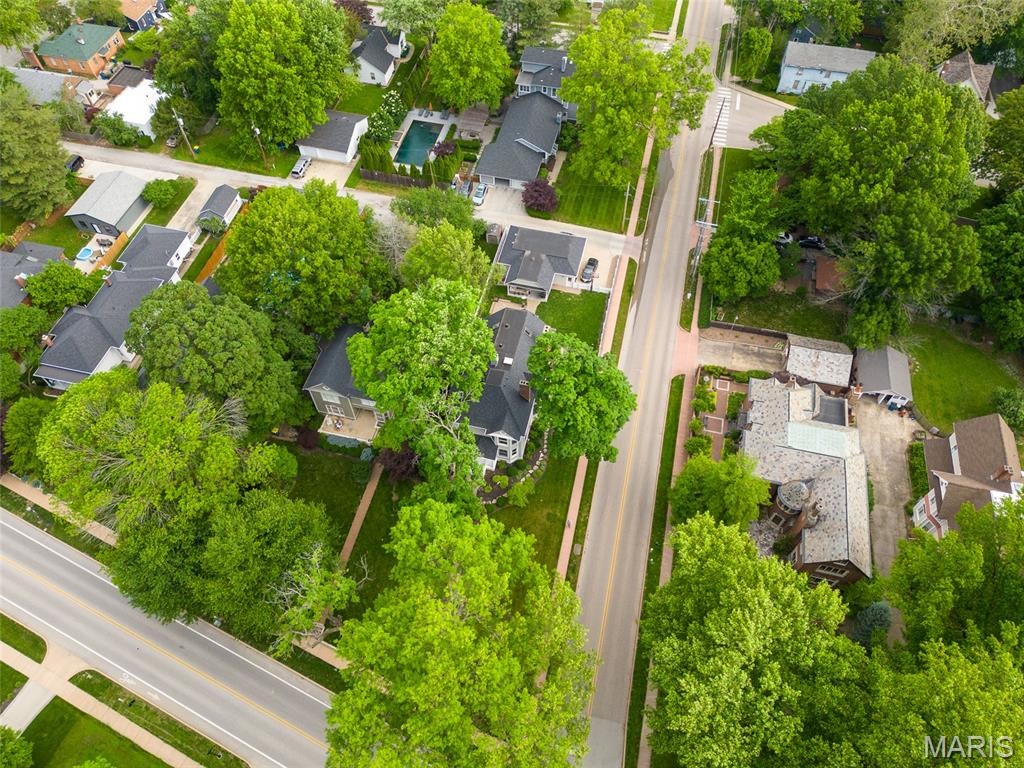 Edwardsville, Illinois, 62025, United States, 6 Bedrooms Bedrooms, ,5 BathroomsBathrooms,Residential,Active,1824912