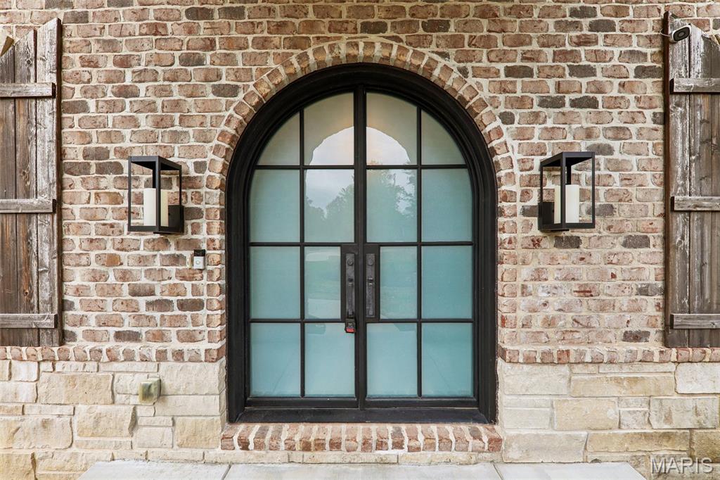 St Louis, Missouri, 63141, United States, 5 Bedrooms Bedrooms, ,5 BathroomsBathrooms,Residential,Active,1995294