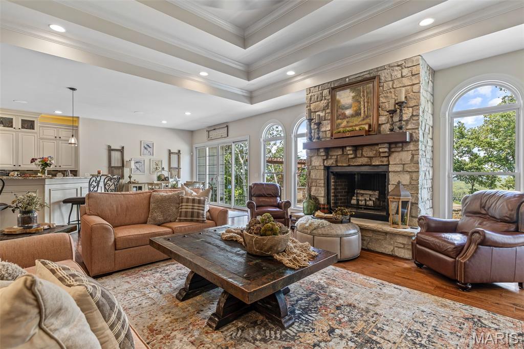 Festus, Missouri, 63028, United States, 4 Bedrooms Bedrooms, ,5 BathroomsBathrooms,Residential,Active,1914607