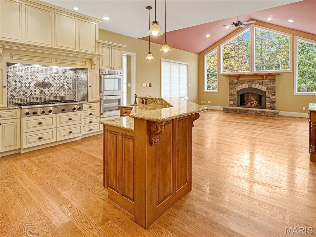 Washington, Missouri, 63090, United States, 4 Bedrooms Bedrooms, ,5 BathroomsBathrooms,Residential,Active,1922278