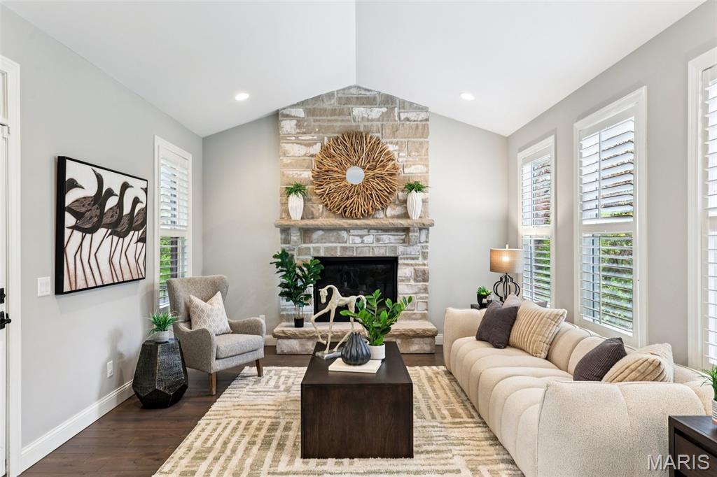 St Louis, Missouri, 63141, United States, 5 Bedrooms Bedrooms, ,5 BathroomsBathrooms,Residential,Active,1995294