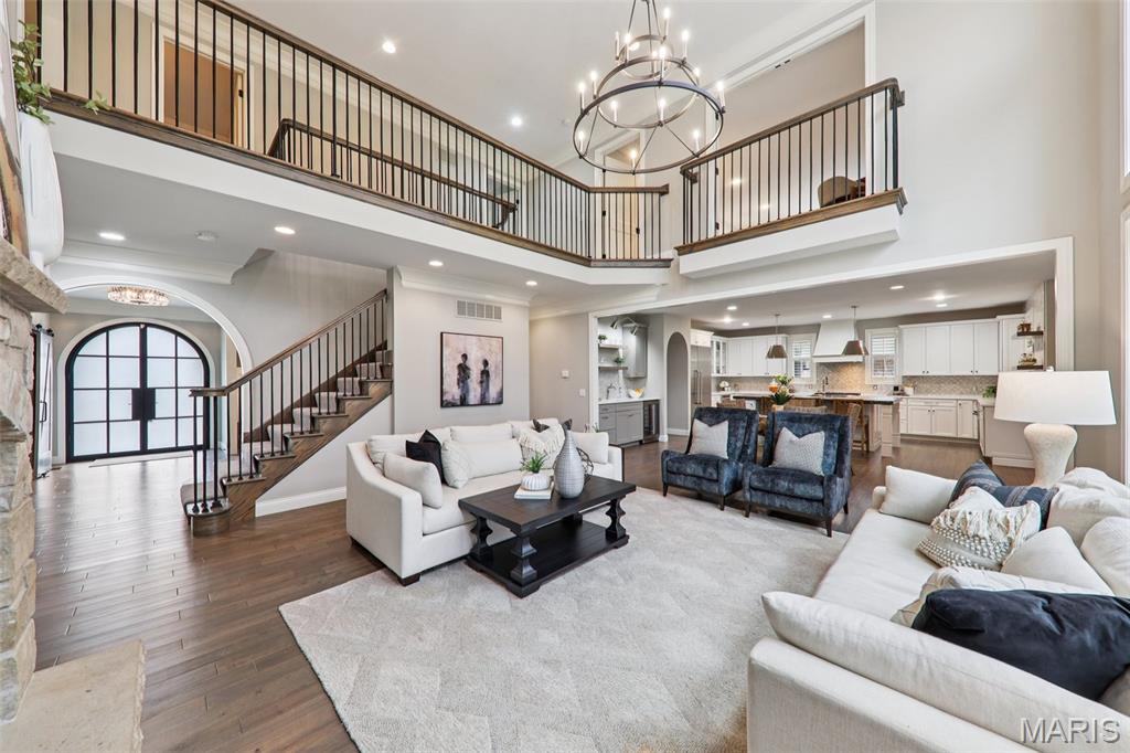 St Louis, Missouri, 63141, United States, 5 Bedrooms Bedrooms, ,5 BathroomsBathrooms,Residential,Active,1995294