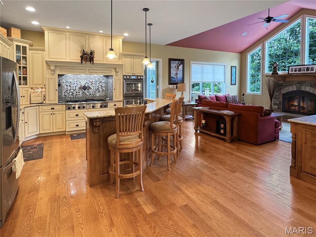 Washington, Missouri, 63090, United States, 4 Bedrooms Bedrooms, ,5 BathroomsBathrooms,Residential,Active,1922278