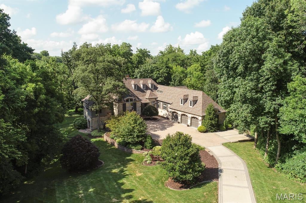 Shiloh, Illinois, 62221, United States, 6 Bedrooms Bedrooms, ,6 BathroomsBathrooms,Residential,Active,1902949