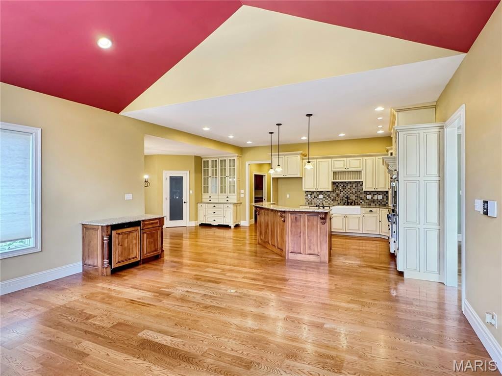 Washington, Missouri, 63090, United States, 4 Bedrooms Bedrooms, ,5 BathroomsBathrooms,Residential,Active,1922278