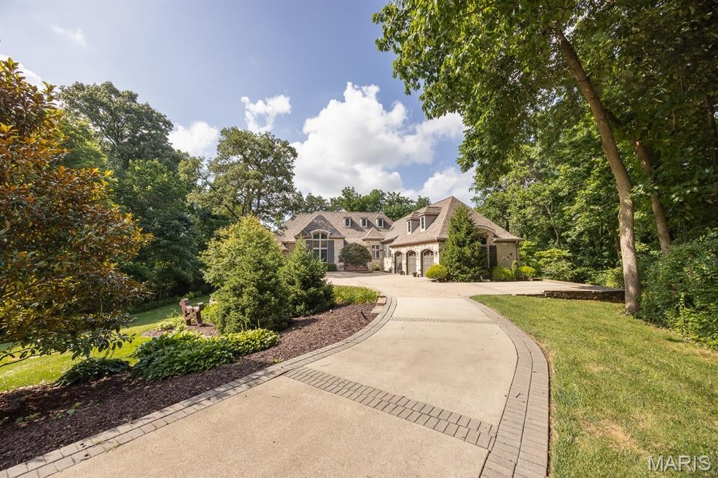 Shiloh, Illinois, 62221, United States, 6 Bedrooms Bedrooms, ,6 BathroomsBathrooms,Residential,Active,1902949